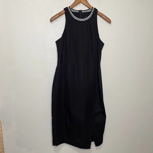 Banana Republic Dresses & Skirts - NWT Banana Republic Ring Collar Little Black Dress Sleeveless Knee Length 10p
